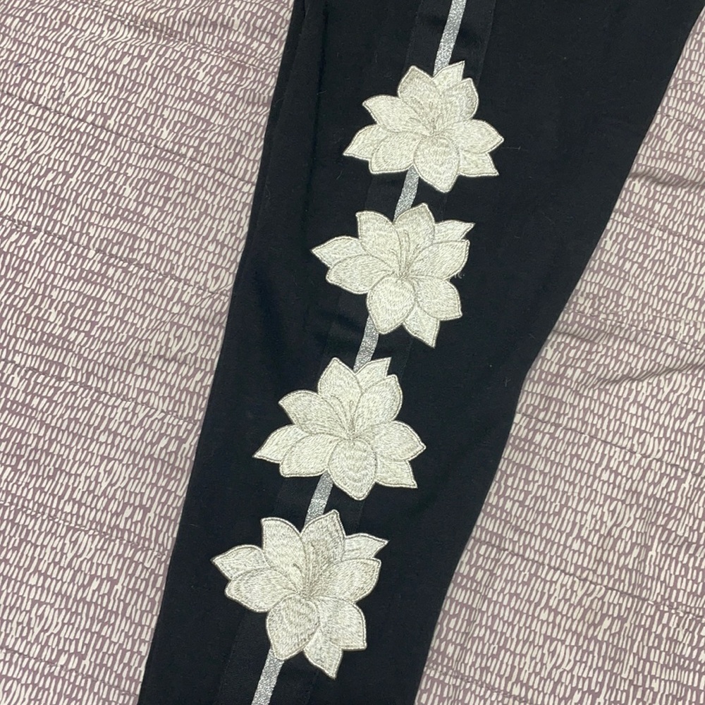 Victoria Secret “Pink” Skinny Joggers